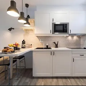 https://sweet-apartment-maspalomas.in-canary-islands.com