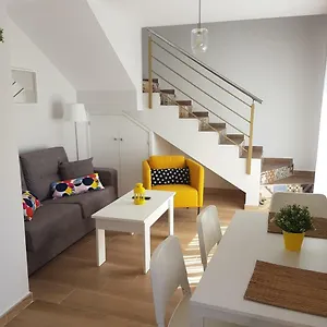 https://apartamentos-los-corralejos.1costadelsol.com